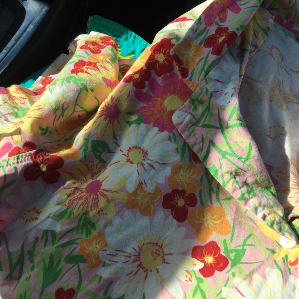 Hawaiian shirt🌸🌼🌹🌷